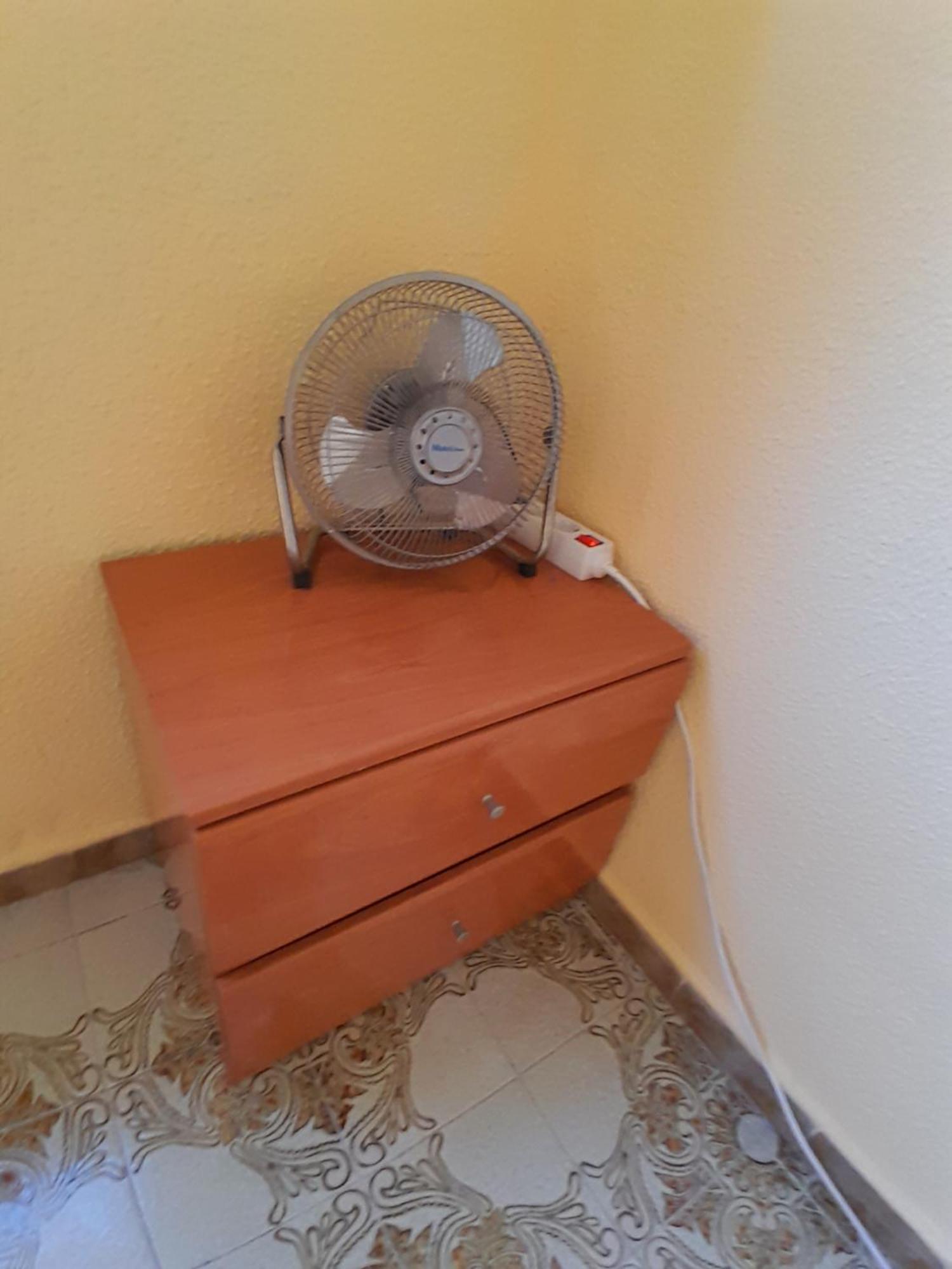 Gemuetliches Zimmer "Gold" Fuer 2 Personen Und Katzenliebhaber Βαλένθια Εξωτερικό φωτογραφία