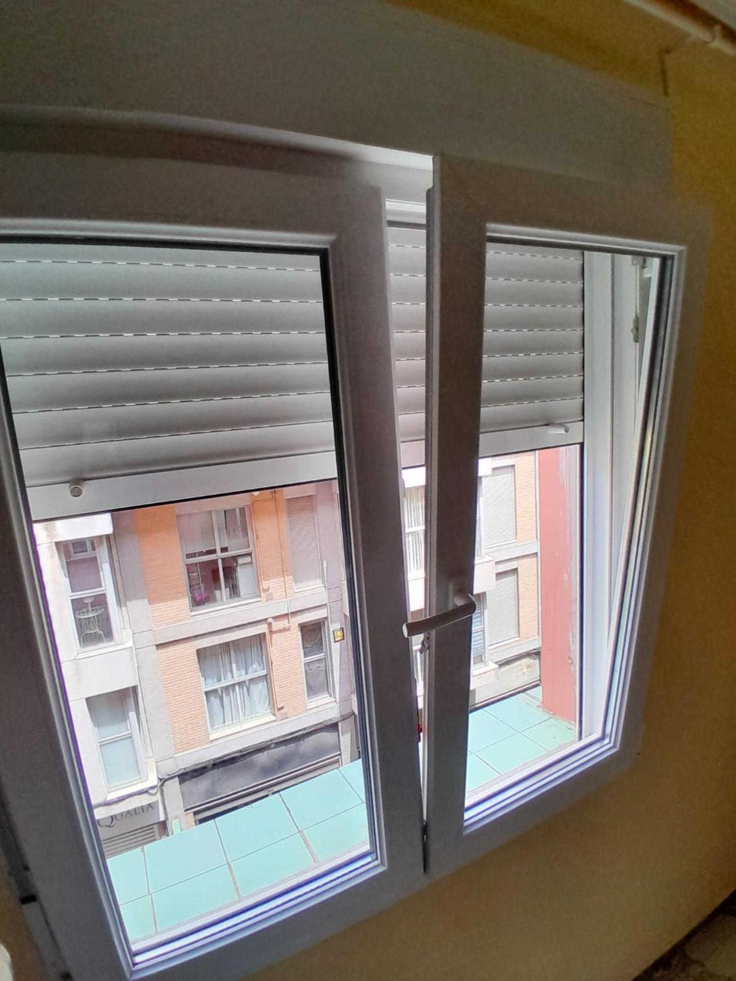 Gemuetliches Zimmer "Gold" Fuer 2 Personen Und Katzenliebhaber Βαλένθια Εξωτερικό φωτογραφία